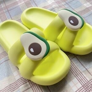 women shoes Slippers